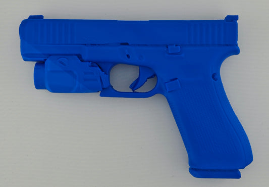 Glock 17 Gen 5 mit TLR-7X Lichtmodul