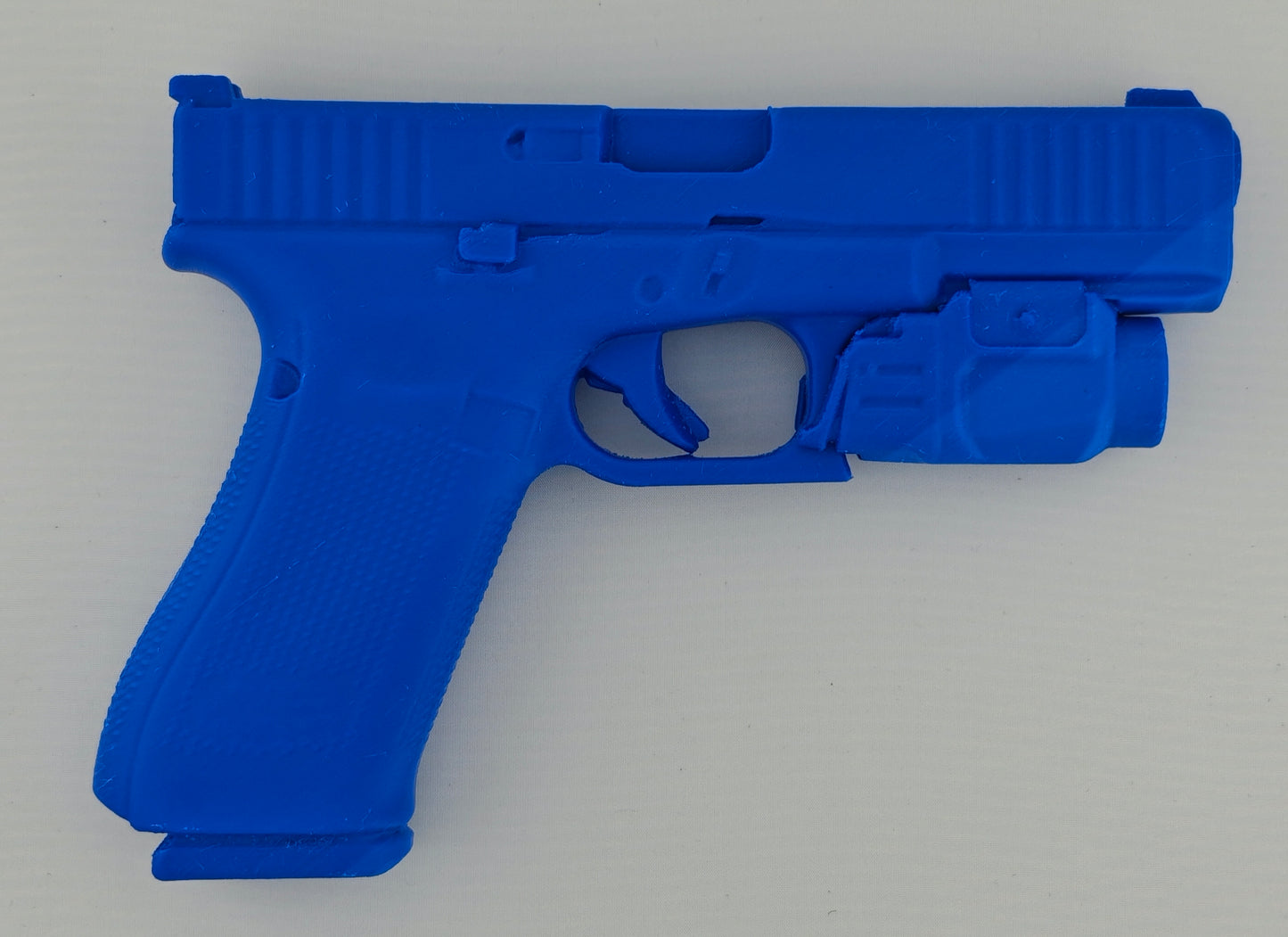 Glock 17 Gen 5 mit TLR-7X Lichtmodul