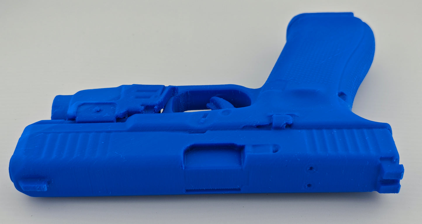 Glock 17 Gen 5 mit TLR-7X Lichtmodul